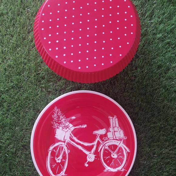 NWt ❣️Bicycle🚲Plate & Polka-DoT Pedestal Stand~